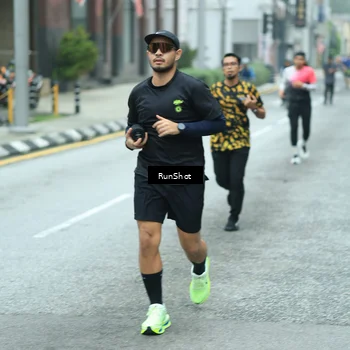 Runner Photo 8631505
