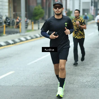 Runner Photo 8631506
