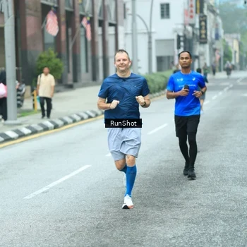 Runner Photo 8631532