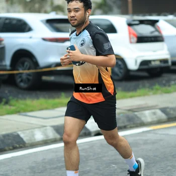 Runner Photo 8631541