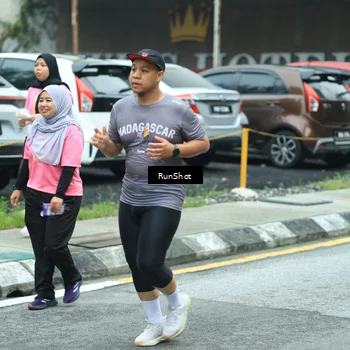 Runner Photo 8631548