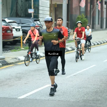Runner Photo 8631552