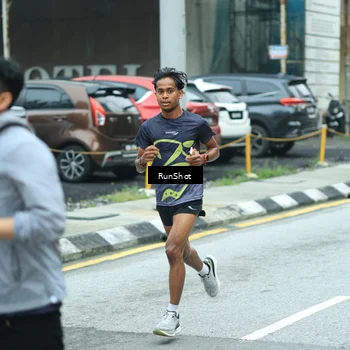 Runner Photo 8631554