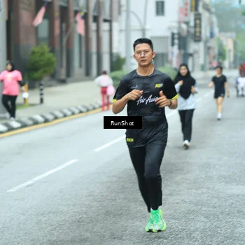 Runner Photo 8631569