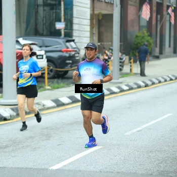 Runner Photo 8631584