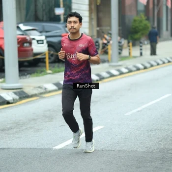 Runner Photo 8631593
