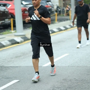 Runner Photo 8631594