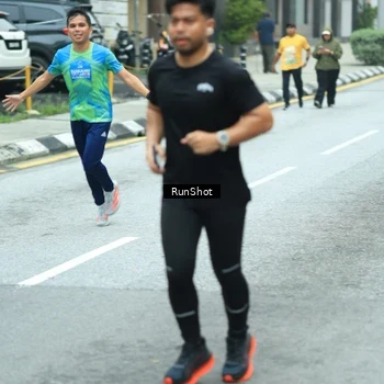 Runner Photo 8631604