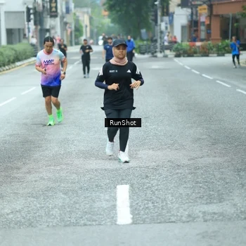 Runner Photo 8631607