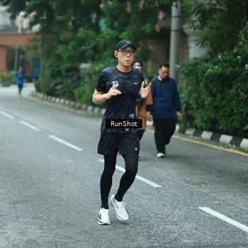 Runner Photo 8631608