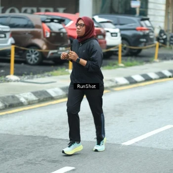 Runner Photo 8631627