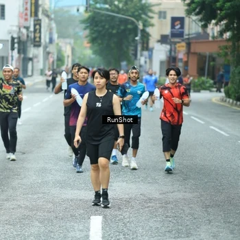 Runner Photo 8631645