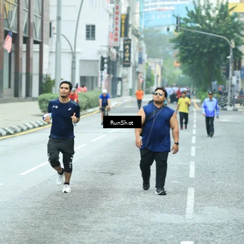 Runner Photo 8631660
