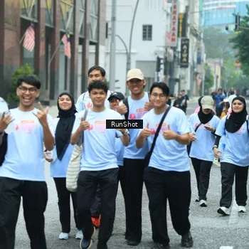Runner Photo 8631674