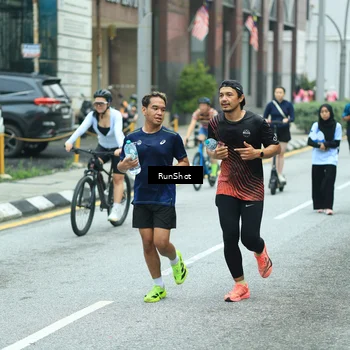 Runner Photo 8631687