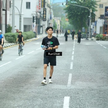 Runner Photo 8631697