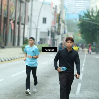Runner Photo 8631705