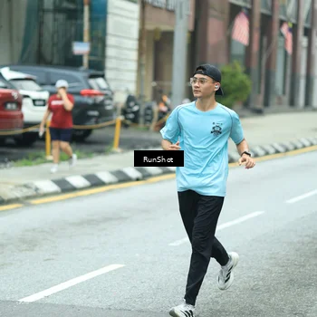 Runner Photo 8631707