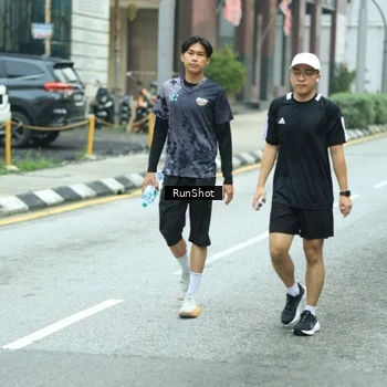 Runner Photo 8631725