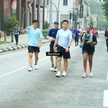 Runner Photo 8631731