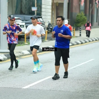 Runner Photo 8631736