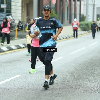 Runner Photo 8631738
