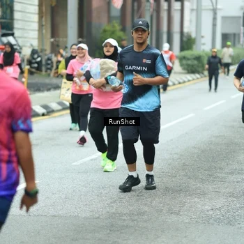 Runner Photo 8631740