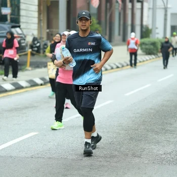 Runner Photo 8631741