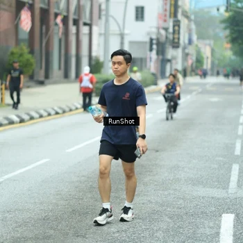 Runner Photo 8631744