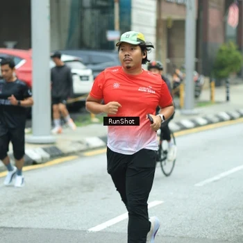 Runner Photo 8631753
