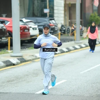 Runner Photo 8631756