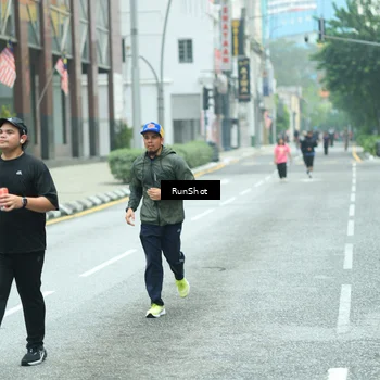 Runner Photo 8631757