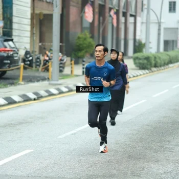 Runner Photo 8631761