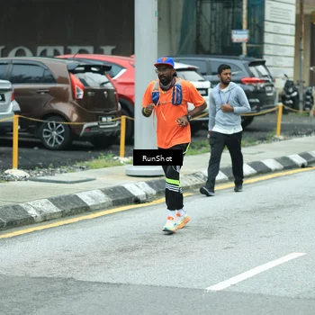 Runner Photo 8631783