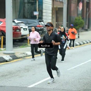 Runner Photo 8631793