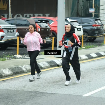 Runner Photo 8631796