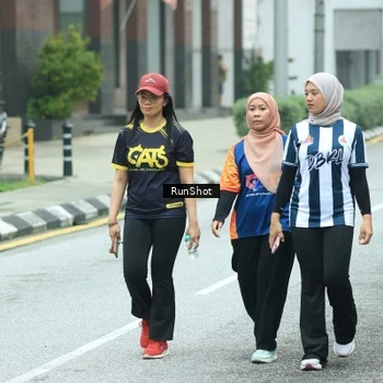 Runner Photo 8631820