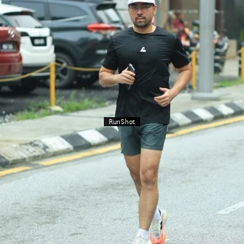 Runner Photo 8631823