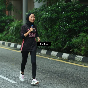 Runner Photo 8631862