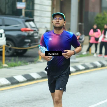 Runner Photo 8631865