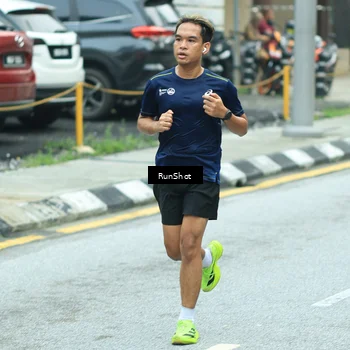 Runner Photo 8631922