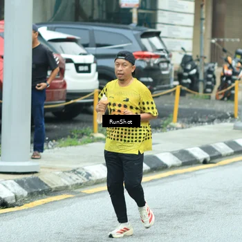Runner Photo 8631942