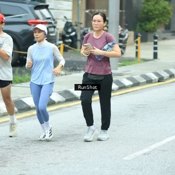 Runner Photo 8631963