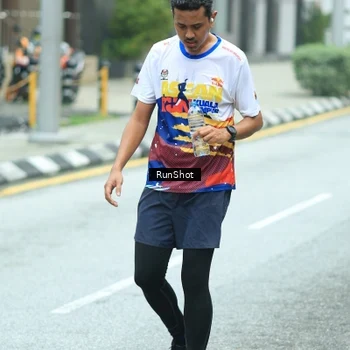 Runner Photo 8631975