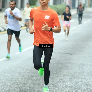 Runner Photo 8632000