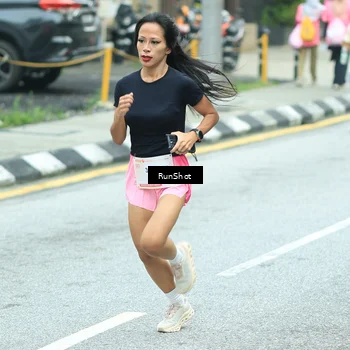 Runner Photo 8632002