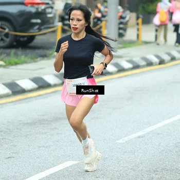 Runner Photo 8632003