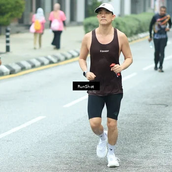 Runner Photo 8632011