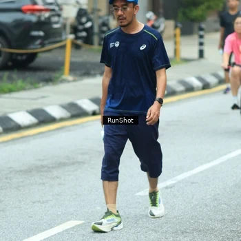 Runner Photo 8632021