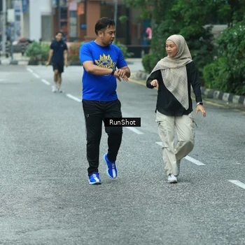 Runner Photo 8632023